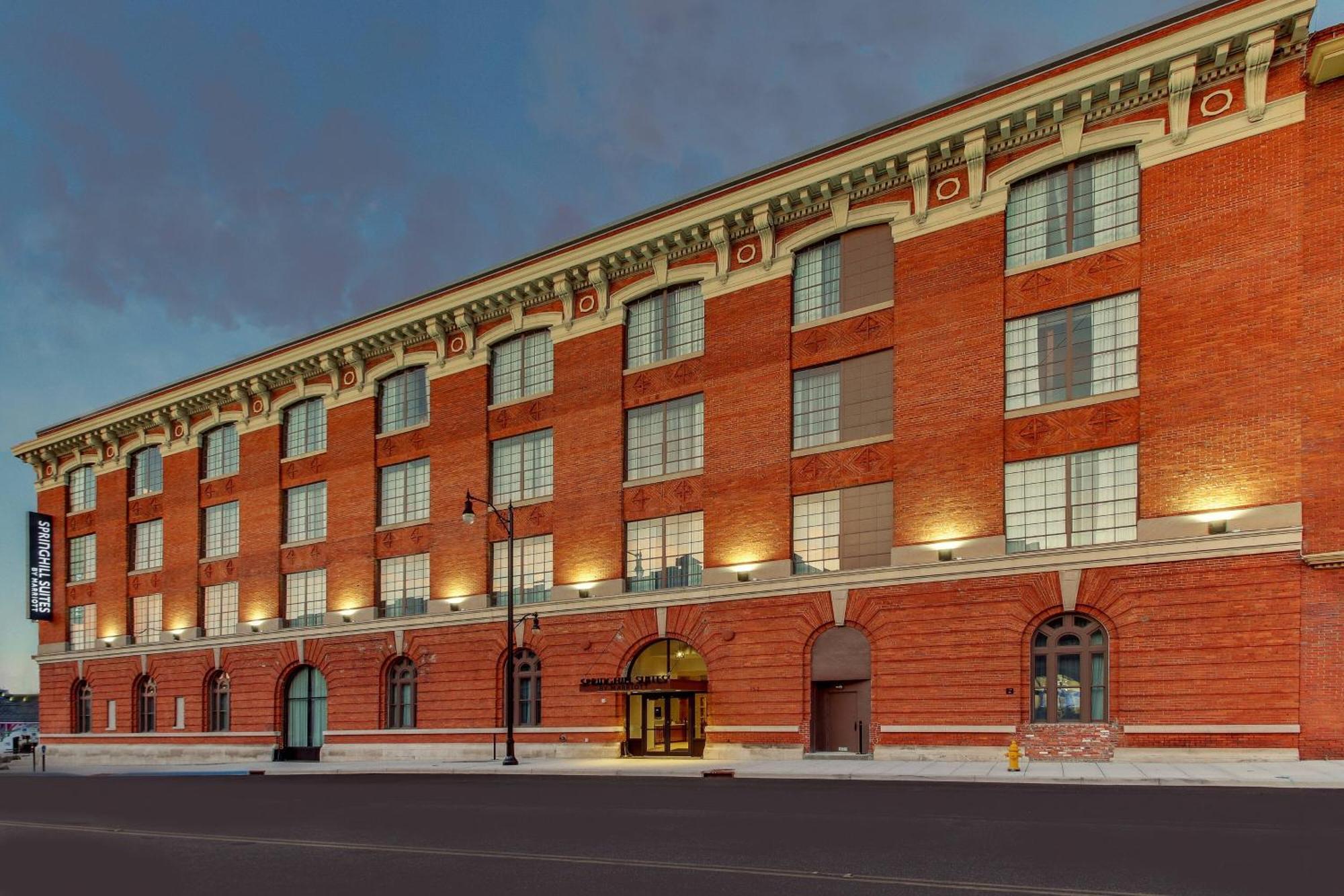 Springhill Suites By Marriott Montgomery Downtown Esterno foto