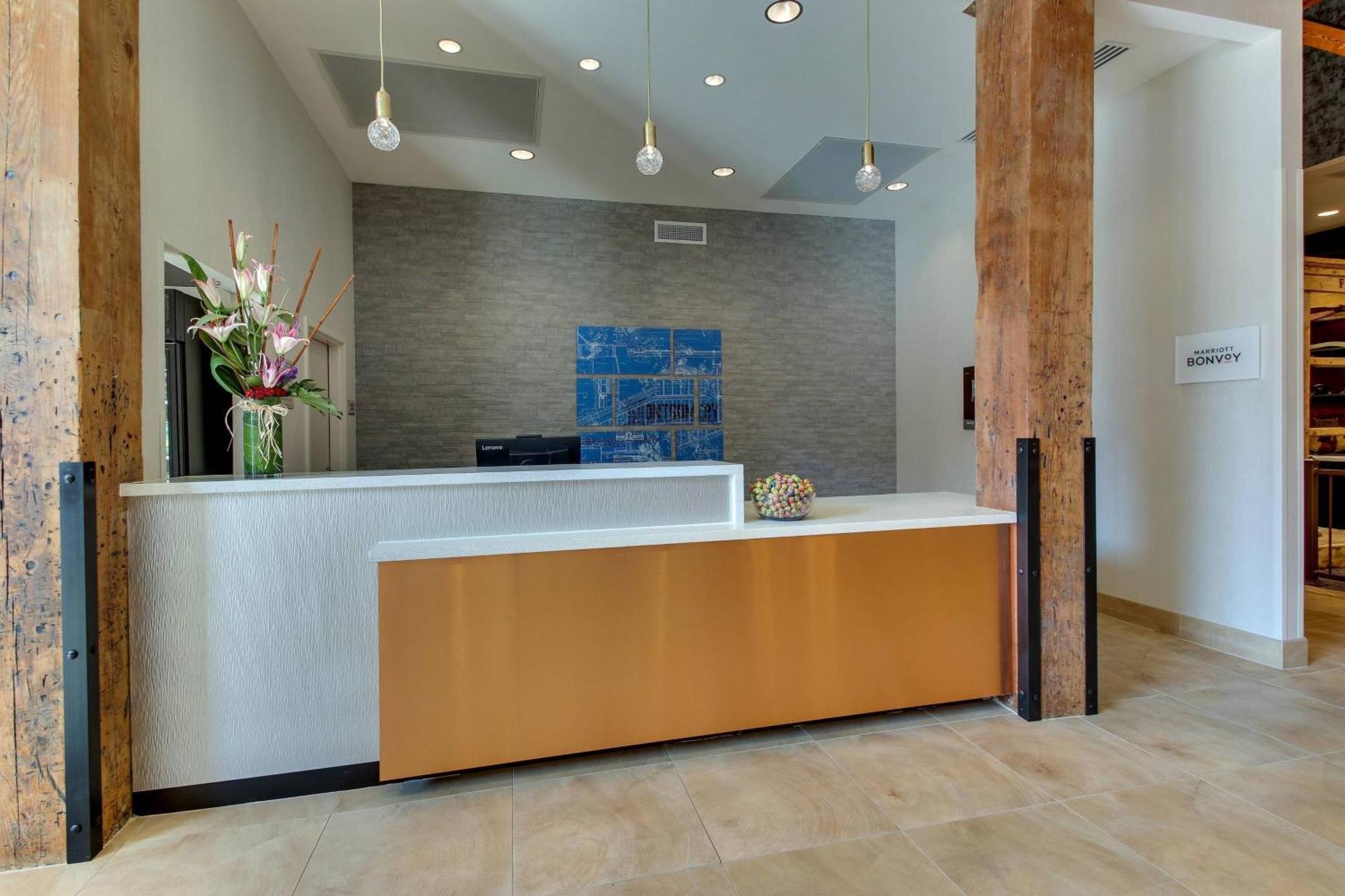 Springhill Suites By Marriott Montgomery Downtown Esterno foto