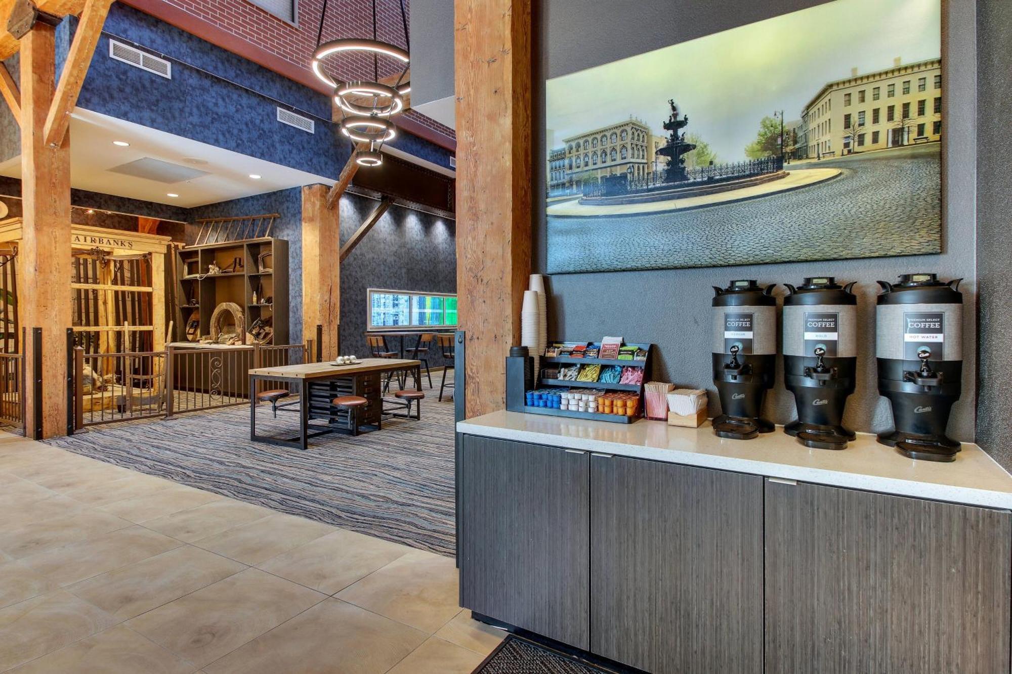 Springhill Suites By Marriott Montgomery Downtown Esterno foto